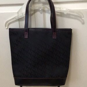 NWOT VICTORIA’S SECRET TOTE BLK W/ RED LINING